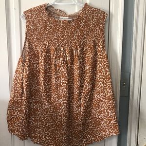 Tan and white pattern tank